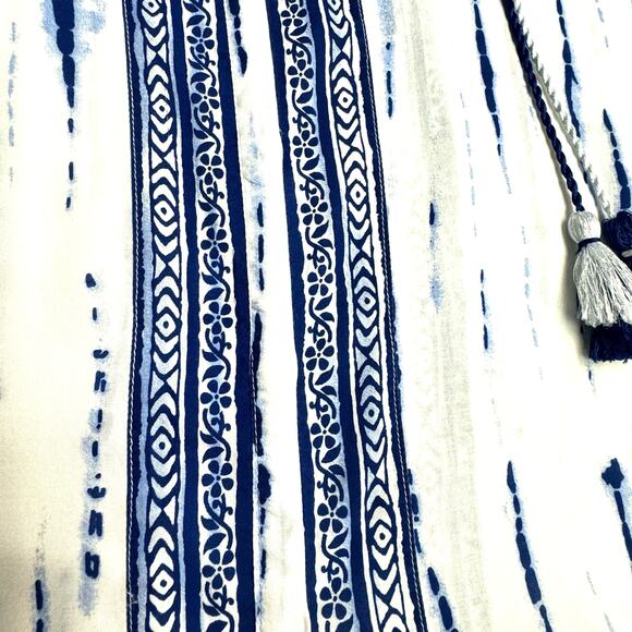 Chico's Button-Up Long Sleeve Shirt Boho Tie-Dye Effect Women 1 (M) White Blue - Picture 9 of 13